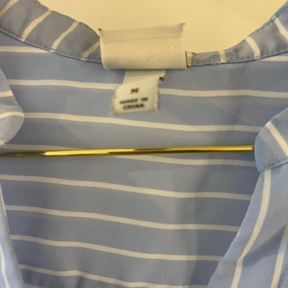 Light Blue and White Stripped Long Sleeve Top - Picture 5 of 5